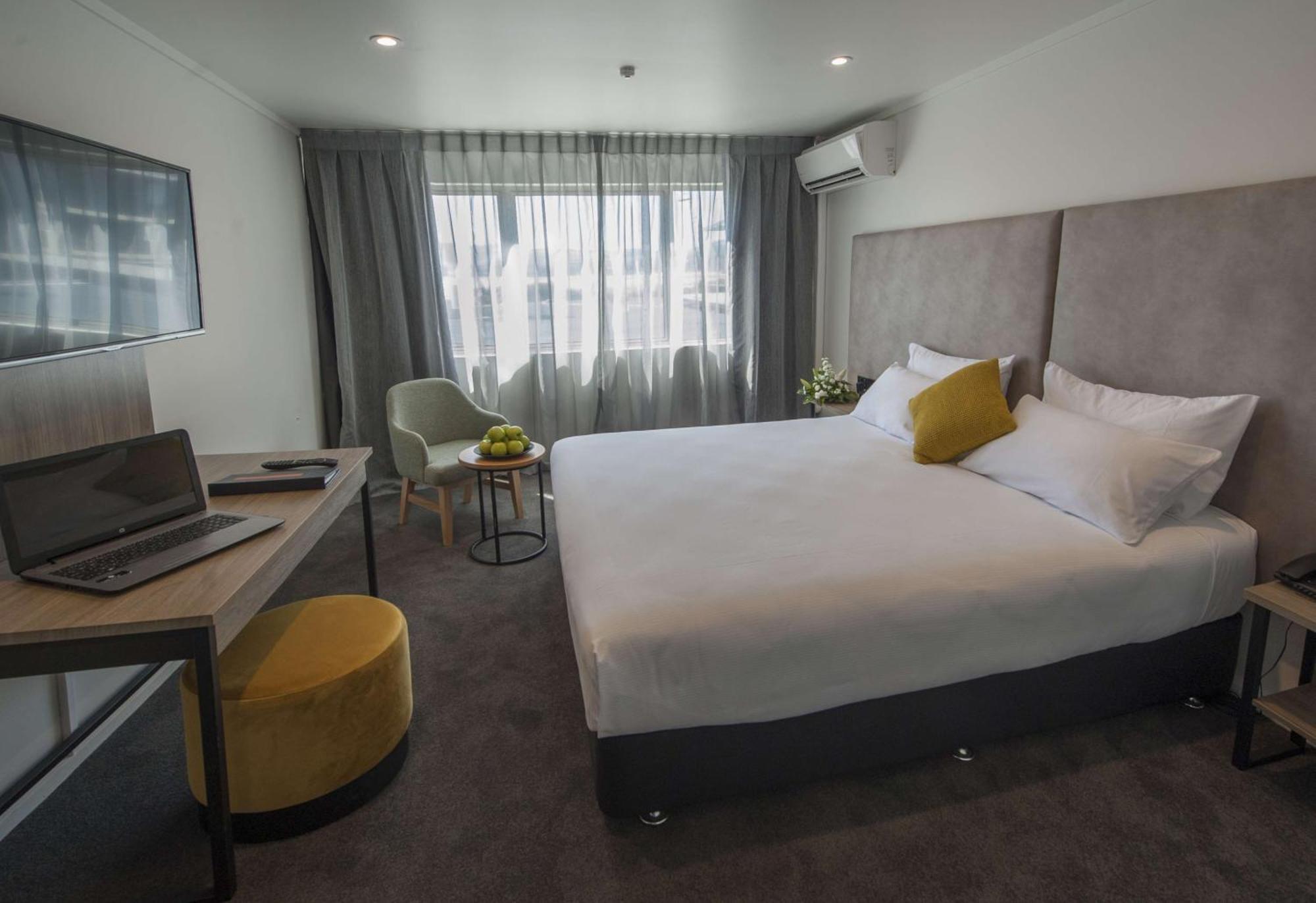 ซูดิมาเล้คโรโตรัวโฮเต็ล Hotel ภายนอก รูปภาพ