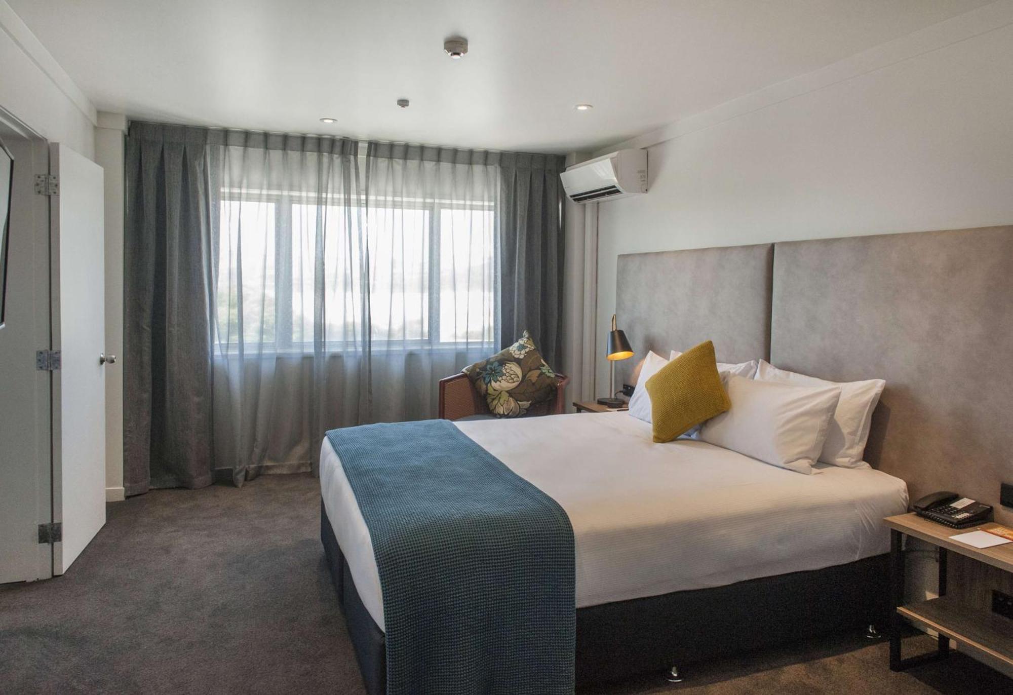 ซูดิมาเล้คโรโตรัวโฮเต็ล Hotel ภายนอก รูปภาพ