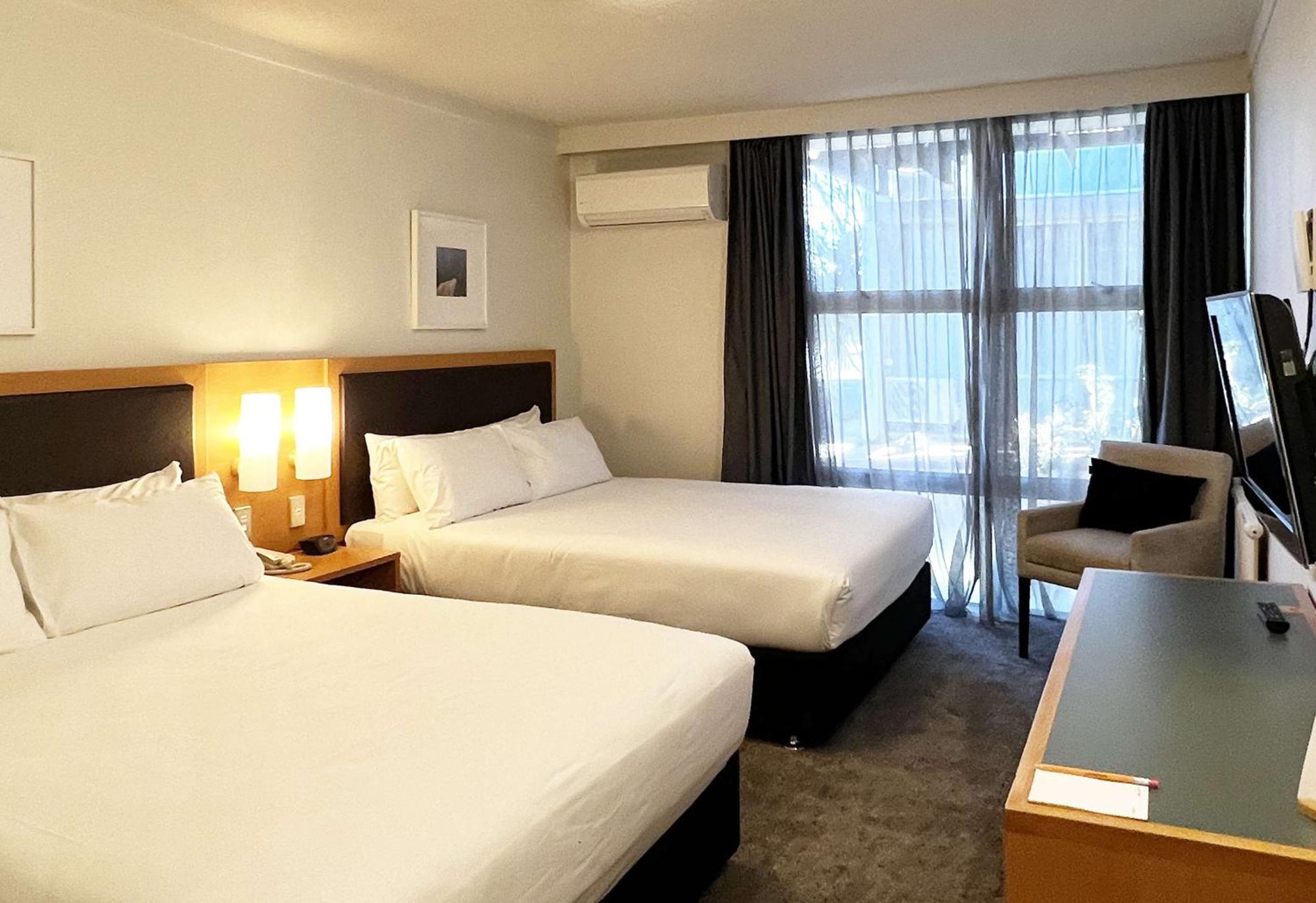 ซูดิมาเล้คโรโตรัวโฮเต็ล Hotel ภายนอก รูปภาพ
